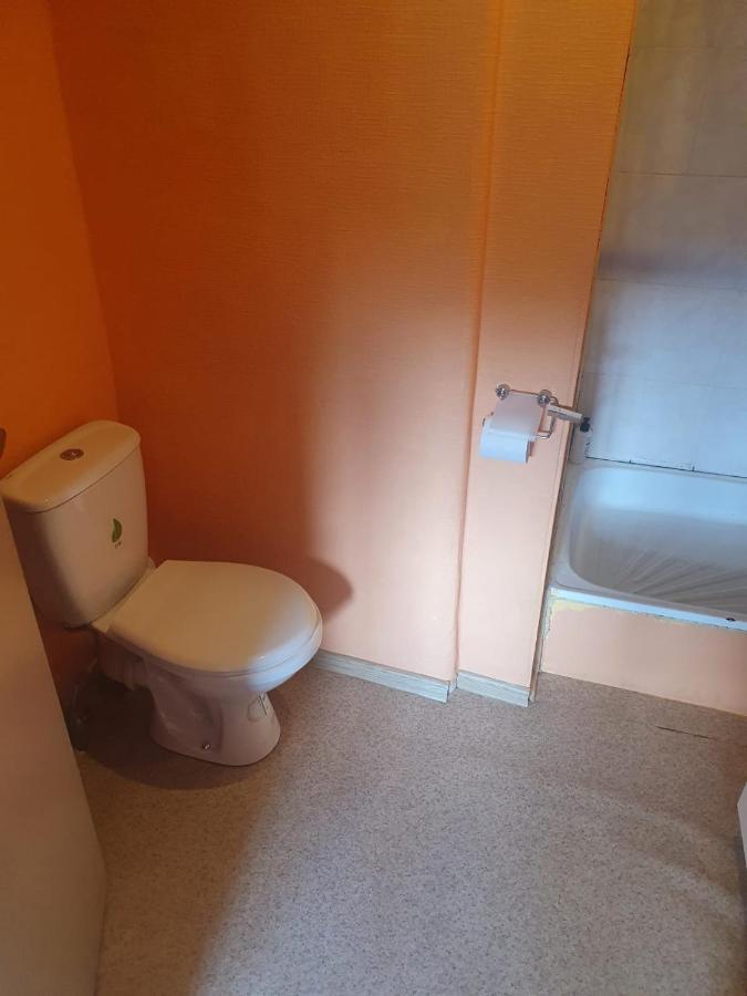 Ukstina Ielas Apartamenti Liepaja Exterior photo